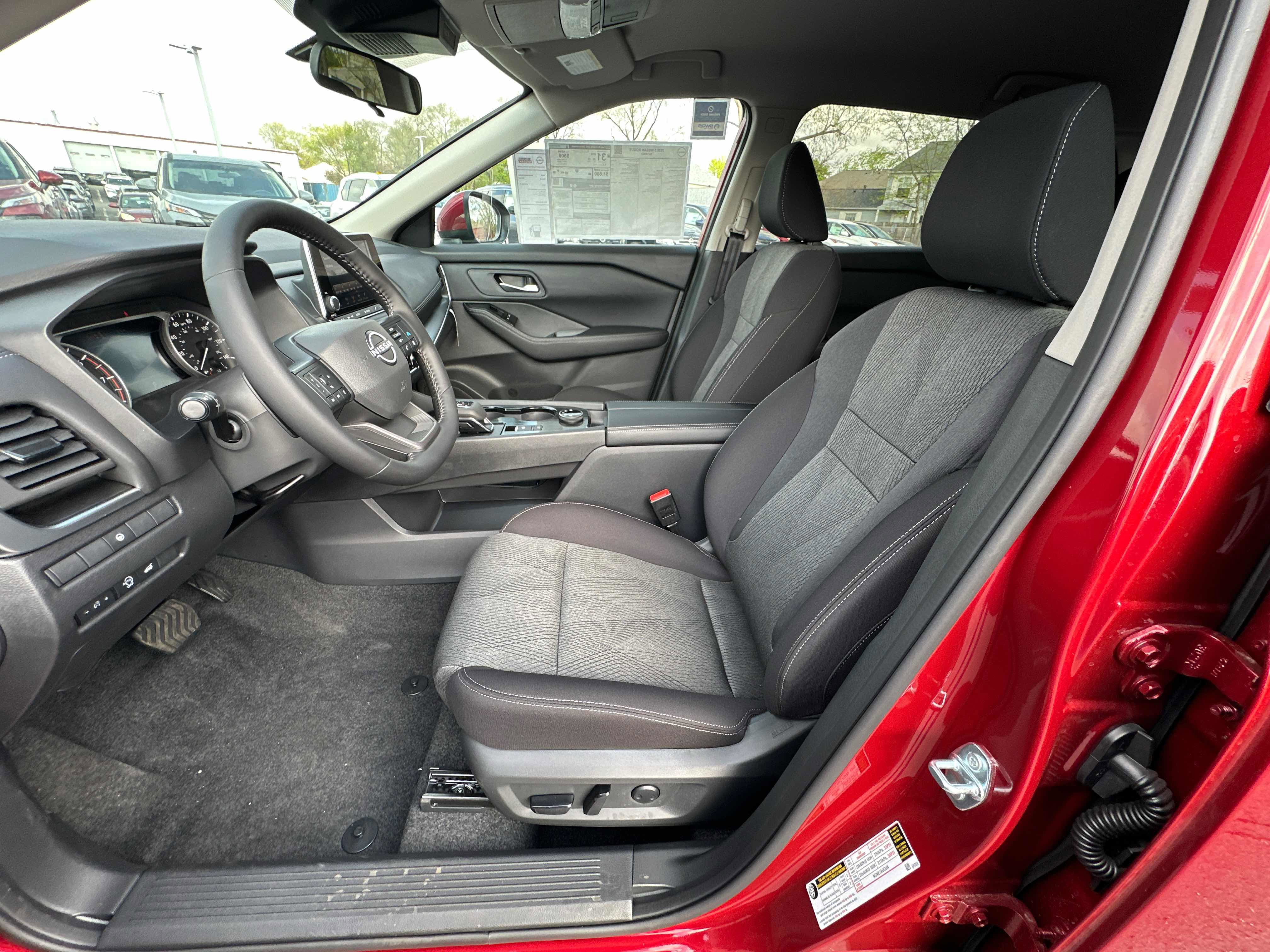 New 2026 Nissan Rogue SV w/ Cold Weather Package AWD/4WD image 25