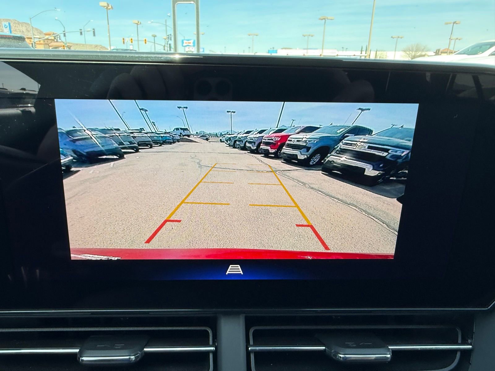 Used 2024 Chevrolet Trax LT image 23