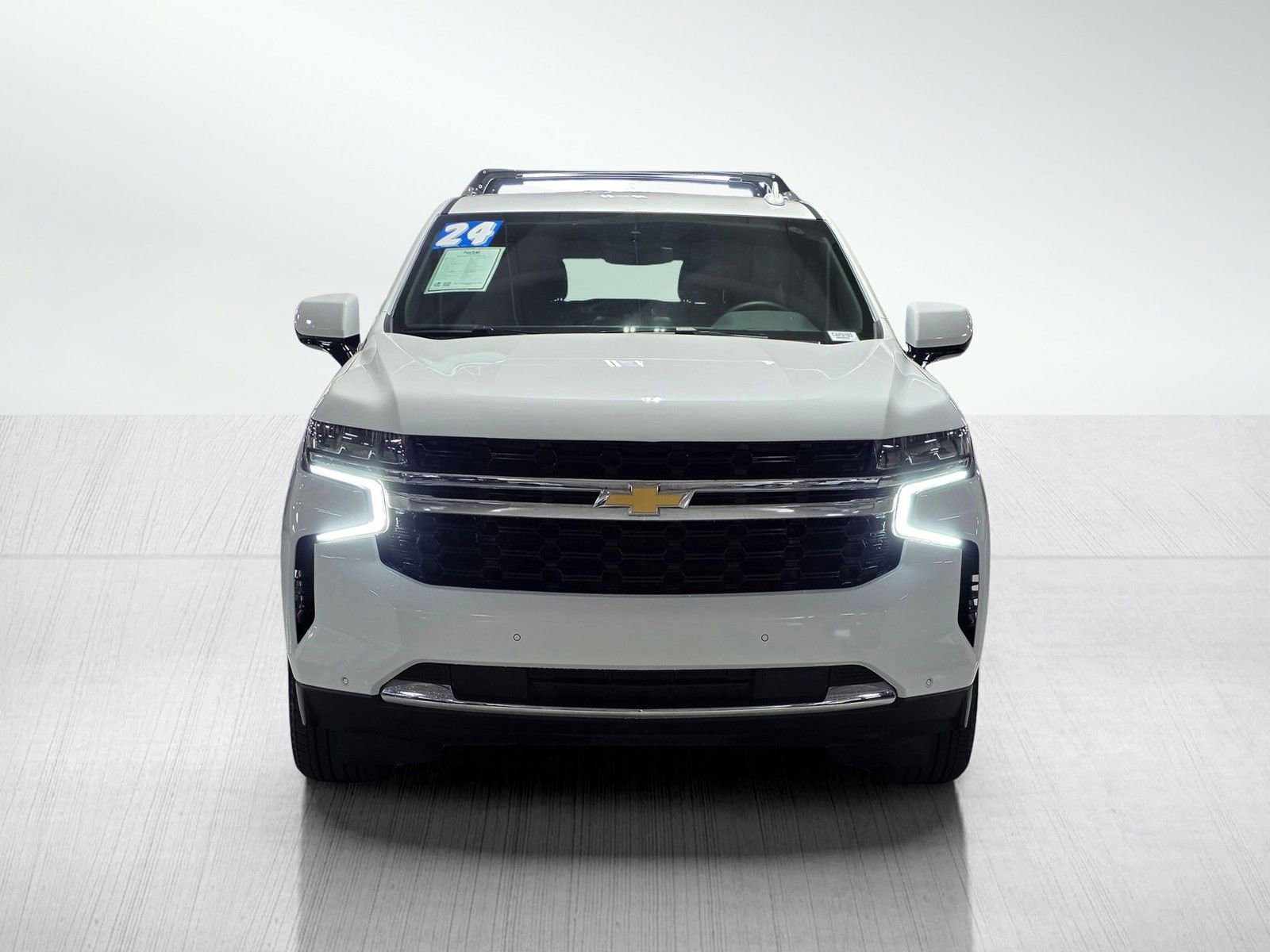 Used 2024 Chevrolet Suburban LS w/ Driver Alert Package image 2