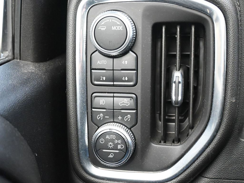 Used 2021 GMC Sierra 2500 Denali w/ Denali Black Diamond Edition image 39