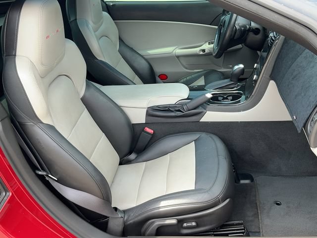 Used 2013 Chevrolet Corvette Grand Sport w/ 2LT Preferred Equipment Group RWD image 14