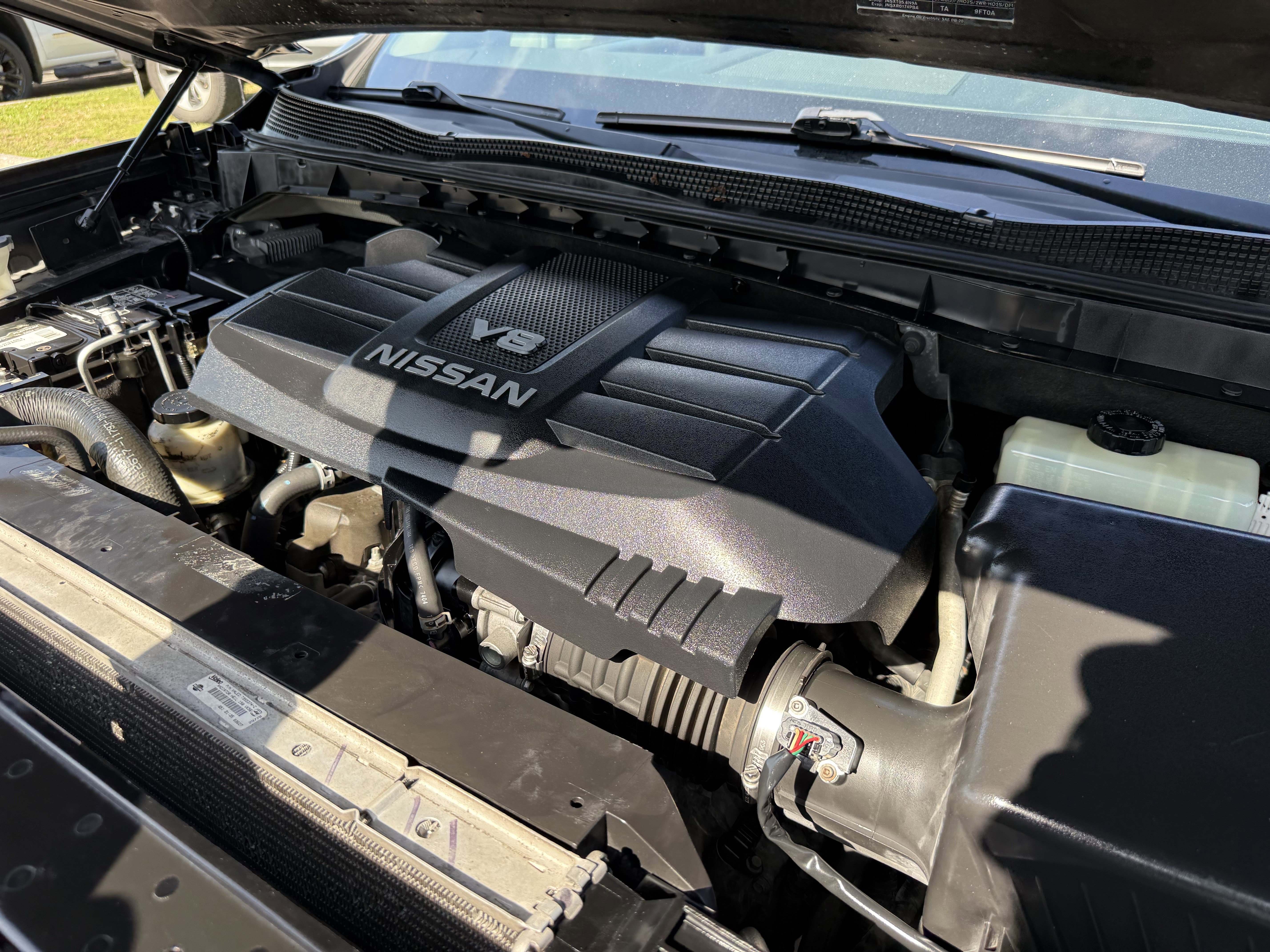 Used 2018 Nissan Titan SL image 33