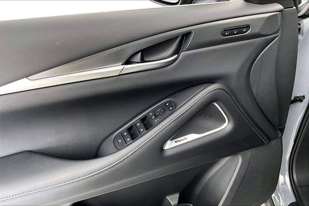 New 2027 INFINITI QX60 Luxe w/ Cargo Package FWD image 25