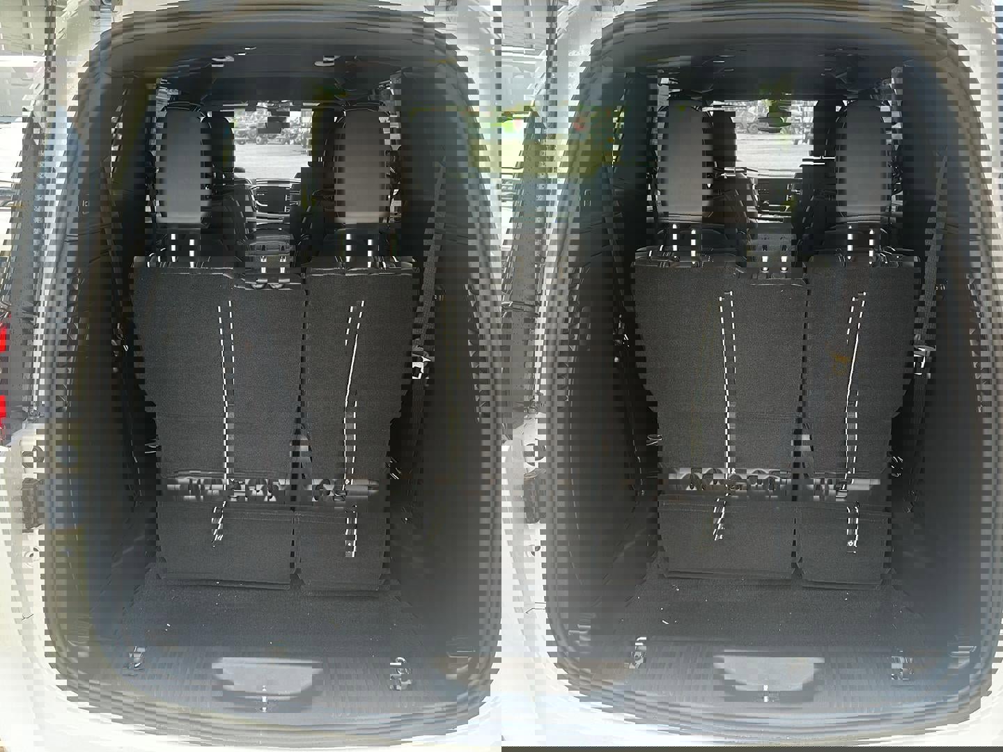 New 2026 Chrysler Pacifica Select image 16