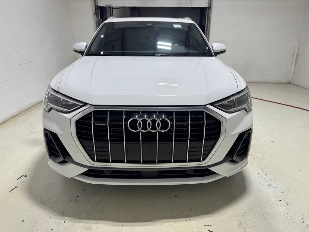 Used 2024 Audi Q3 2.0T Premium AWD/4WD image 9