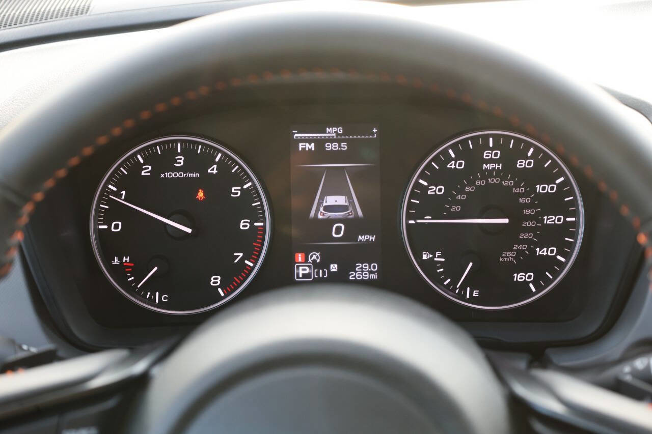 Used 2025 Subaru Crosstrek 2.5i Limited w/ Popular Package #3A image 19