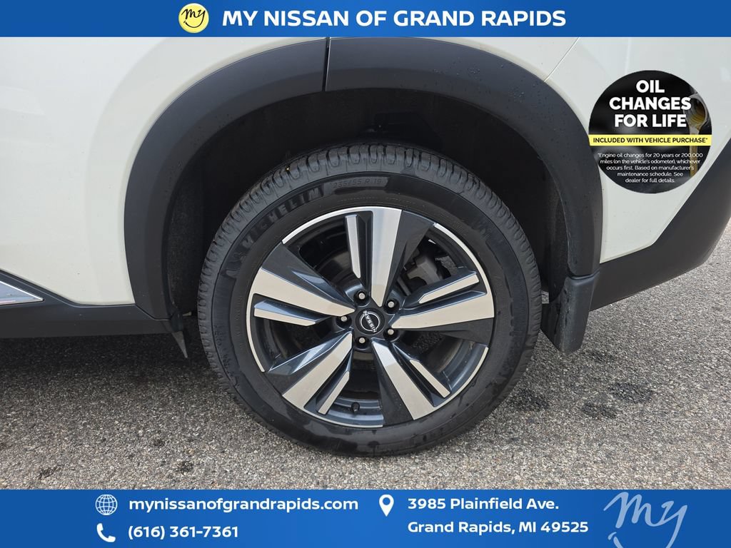 Used 2023 Nissan Rogue SL AWD/4WD image 33