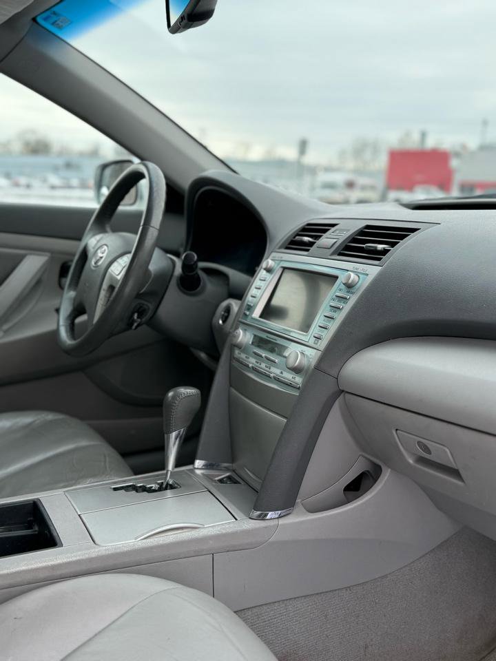 Used 2008 Toyota Camry Hybrid FWD image 12