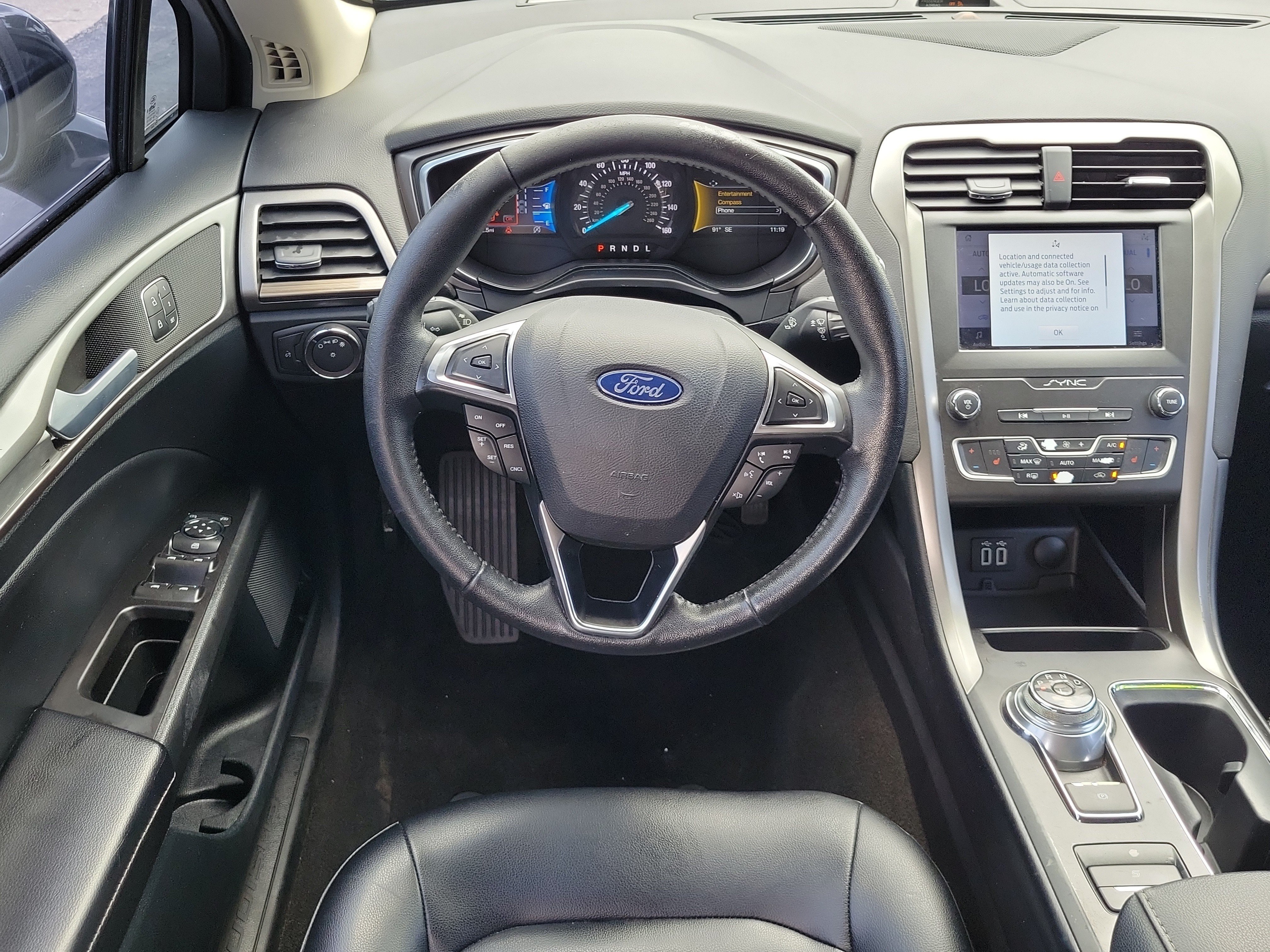 Used 2020 Ford Fusion SEL FWD image 16