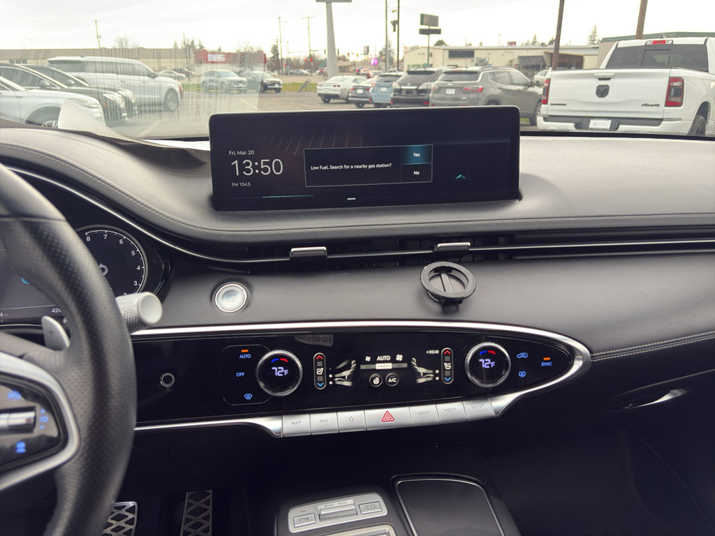 Used 2022 Genesis GV70 2.5T w/ Sport Prestige Package image 26