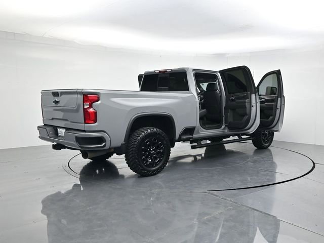 Used 2024 Chevrolet Silverado 2500 LTZ w/ LTZ Plus Package image 48