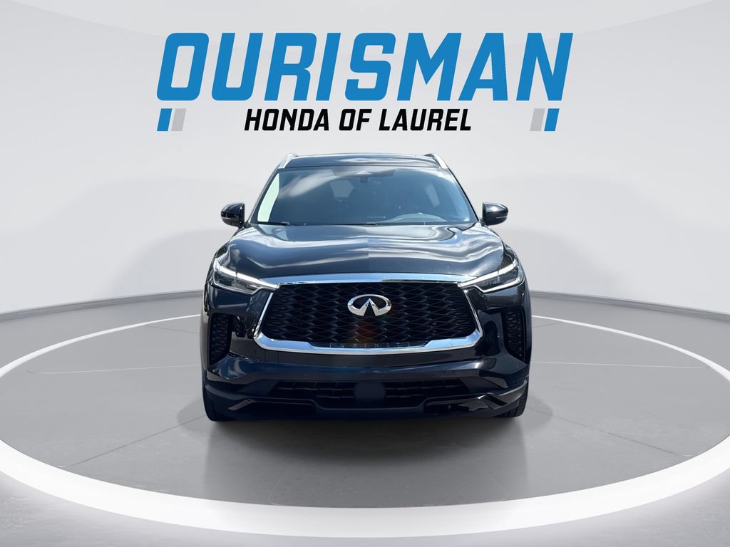 Used 2023 INFINITI QX60 Luxe w/ Cargo Package AWD/4WD image 3