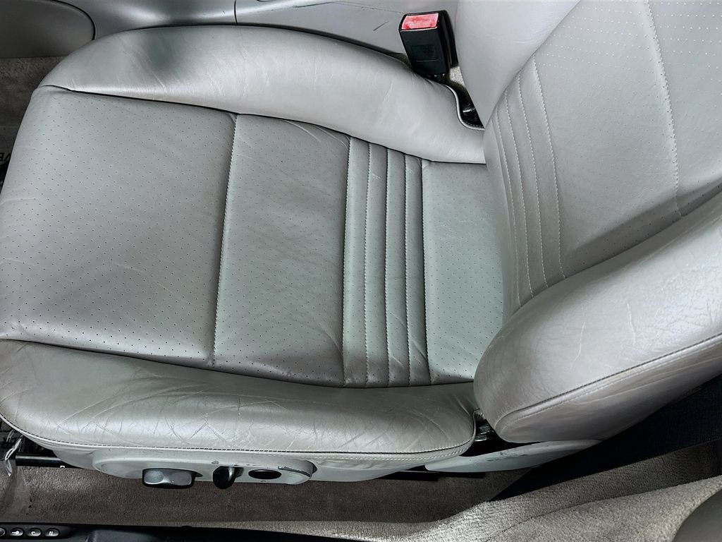 Used 2004 Porsche 911 Carrera 4S AWD/4WD image 20