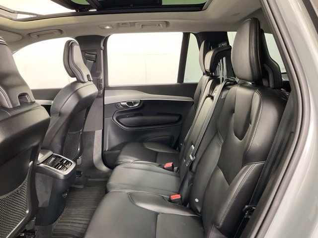 Certified 2025 Volvo XC90 B5 Core w/ Protection Package Premier AWD/4WD image 33
