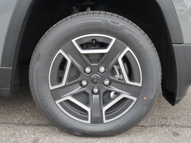 New 2026 Jeep Cherokee Laredo AWD/4WD image 12