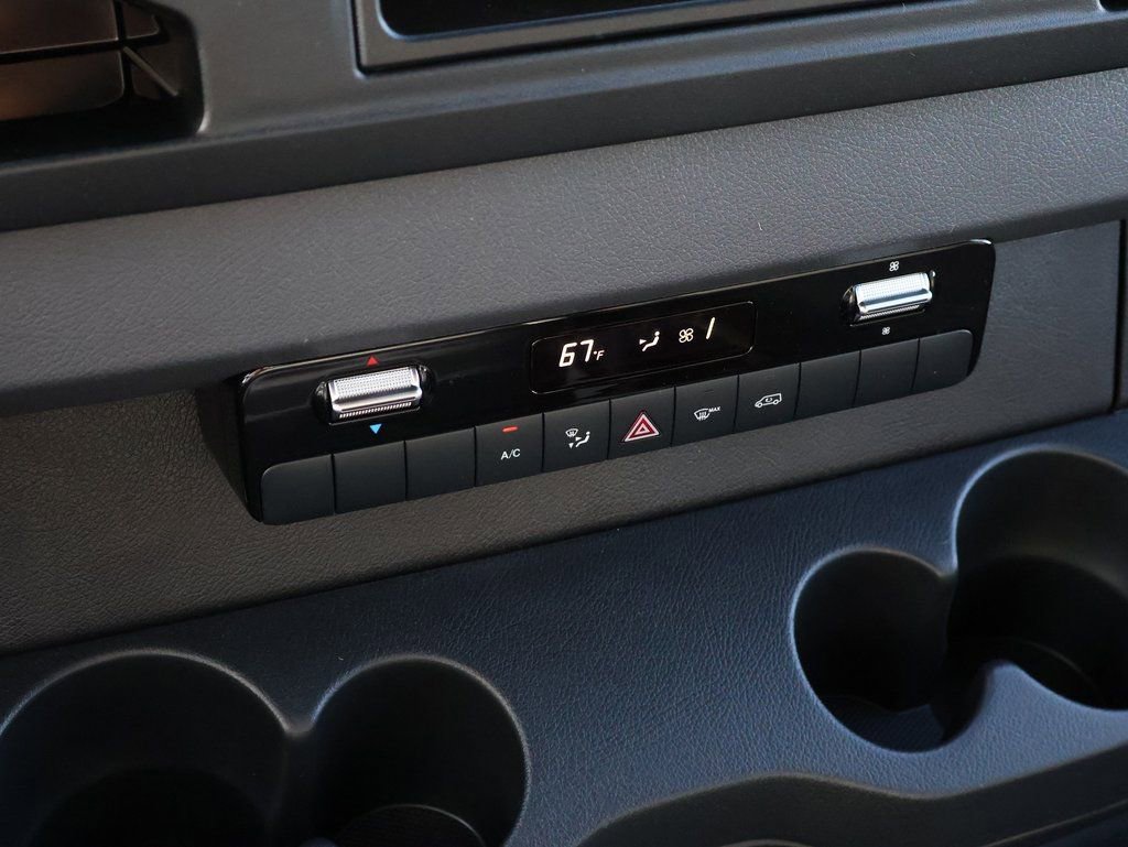 New 2026 Mercedes-Benz Sprinter 2500 image 27