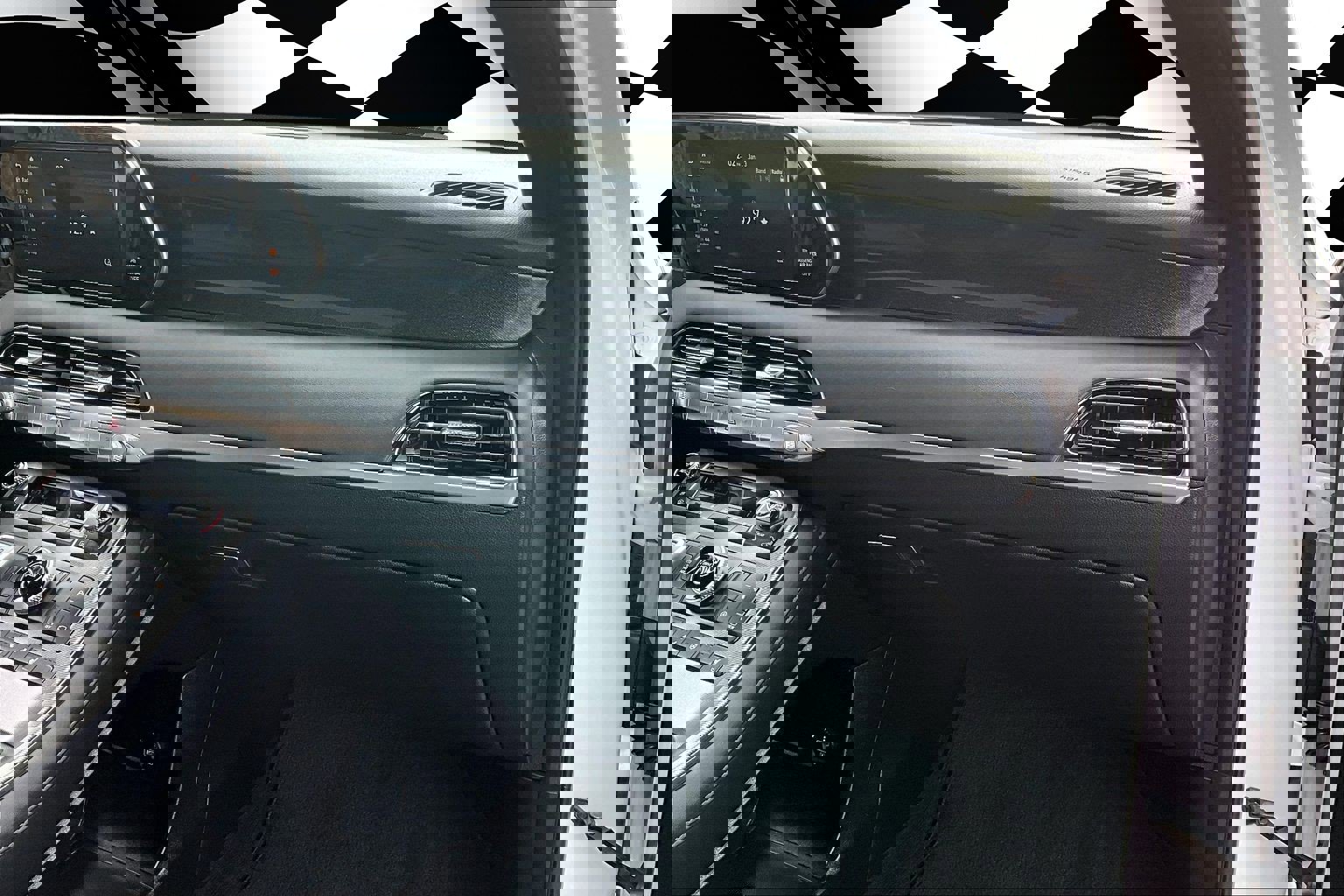 Used 2020 Hyundai Palisade Limited image 16