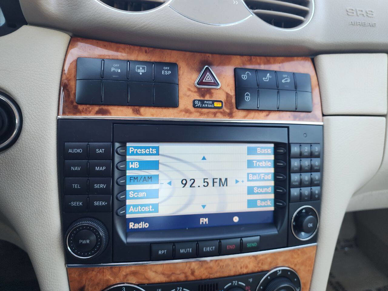 Used 2005 Mercedes-Benz CLK 320 Coupe image 39