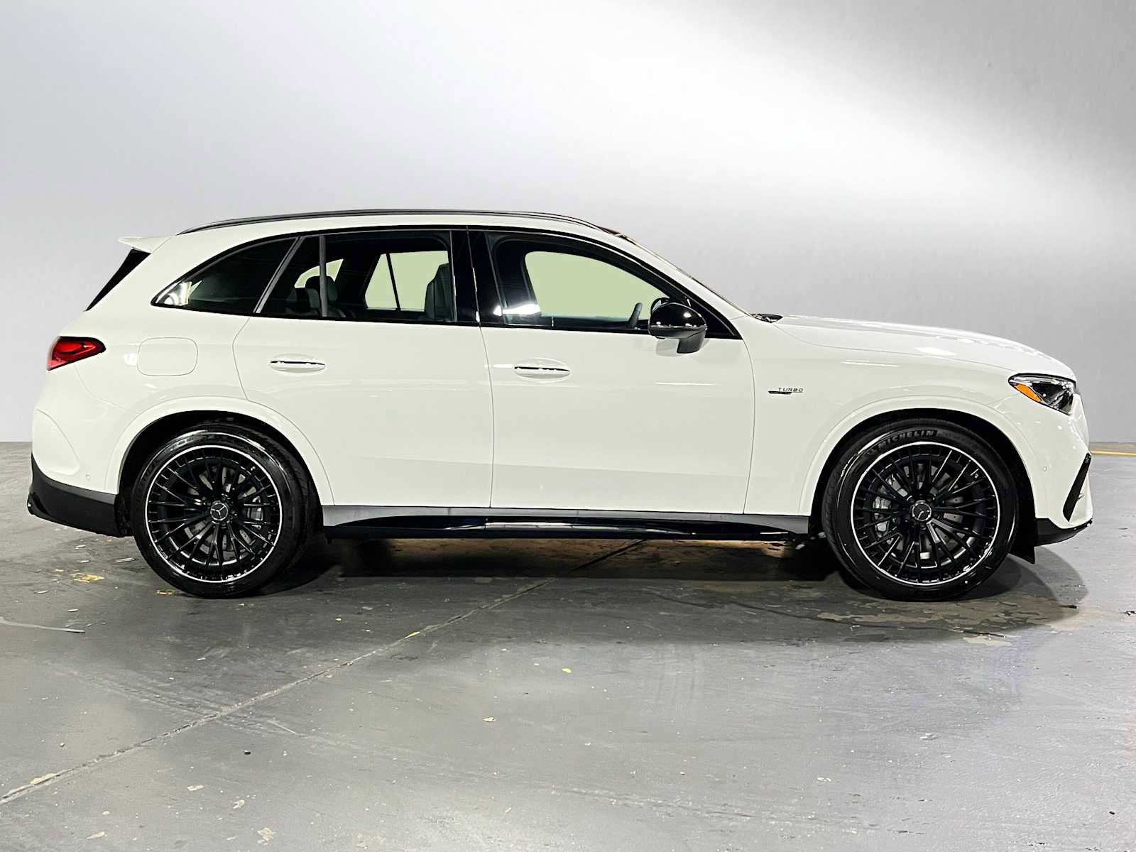 New 2026 Mercedes-Benz GLC 43 AMG 4MATIC image 2
