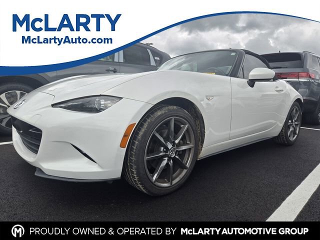 Used 2016 MAZDA MX-5 Miata Grand Touring RWD image 1