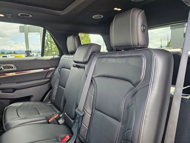Used 2019 Ford Explorer Platinum AWD/4WD image 22