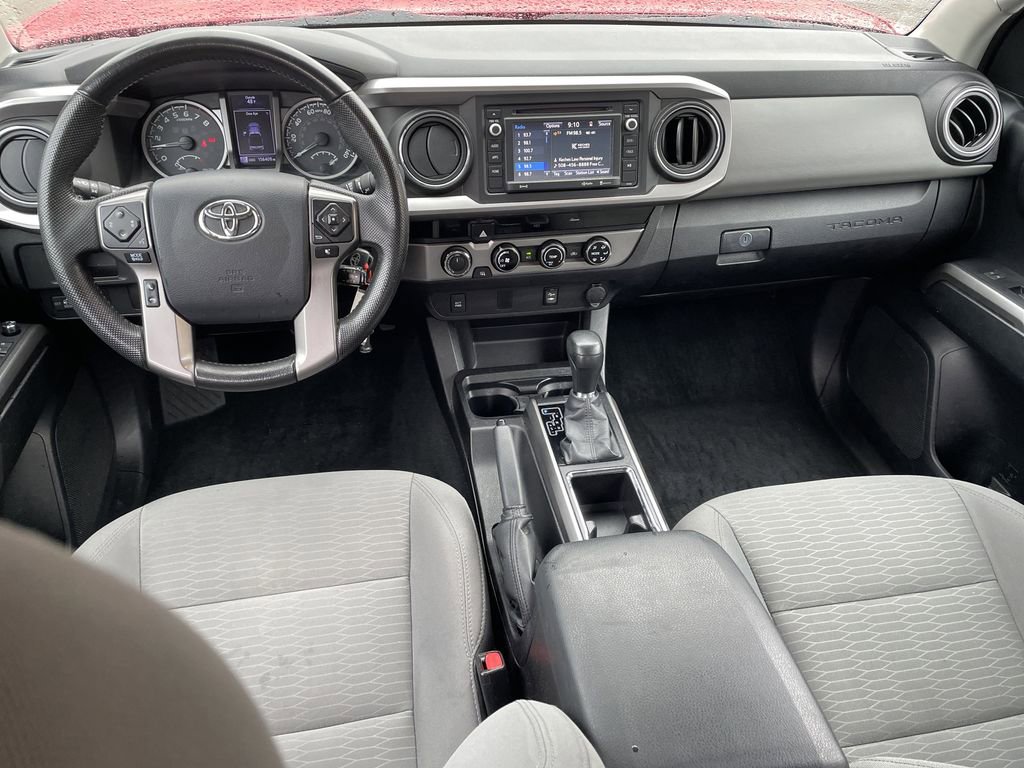Used 2016 Toyota Tacoma SR5 w/ SR5 Appearance Package (SN) AWD/4WD image 15