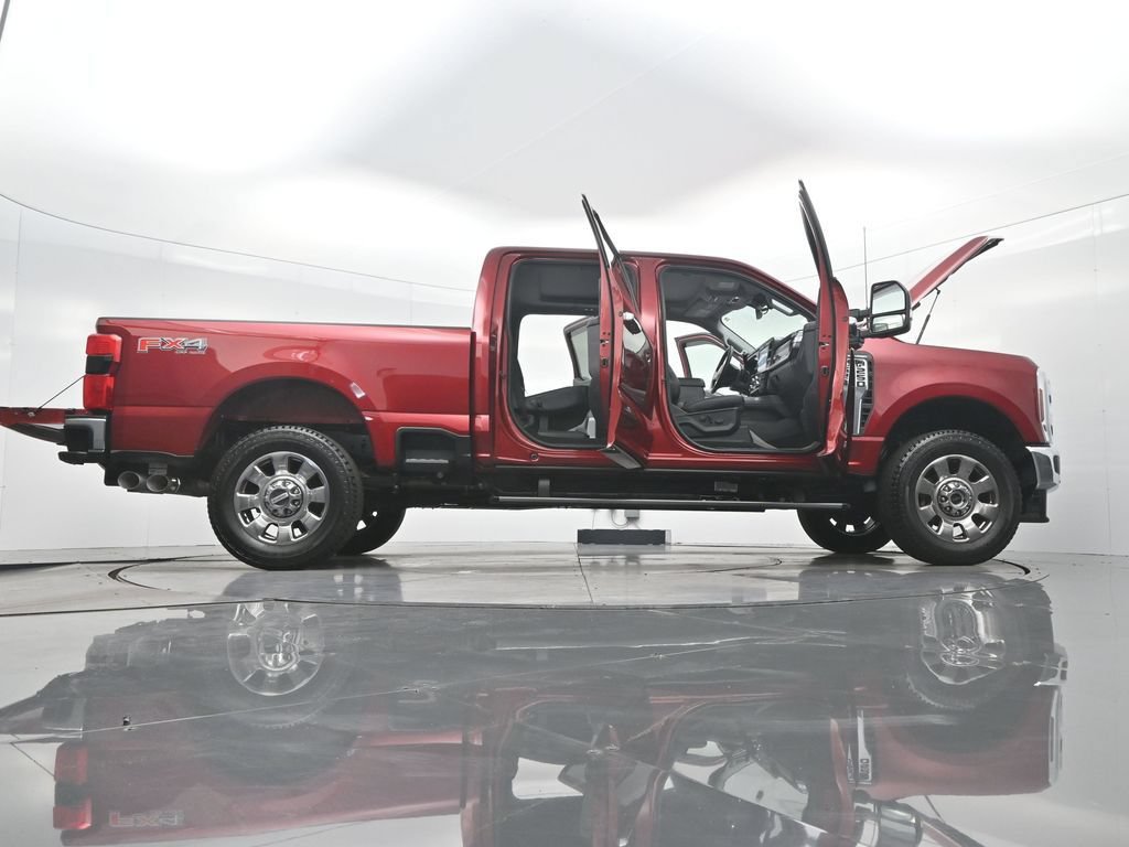 Certified 2026 Ford F250 Lariat w/ Lariat Ultimate Package AWD/4WD image 44