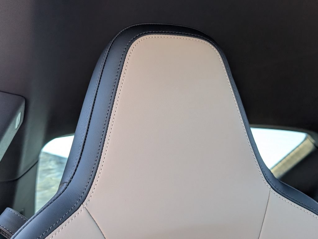 Certified 2025 Porsche 911 Carrera S RWD image 18