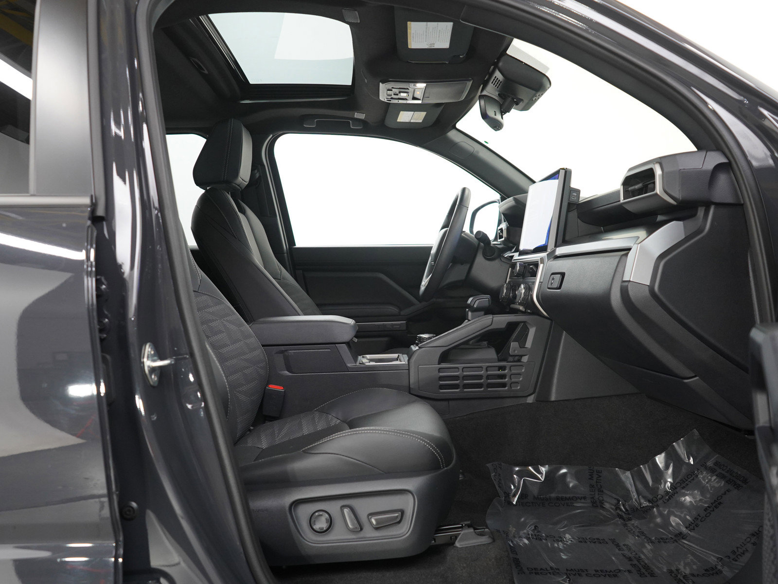 Used 2025 Toyota 4Runner TRD Off-Road Premium image 11