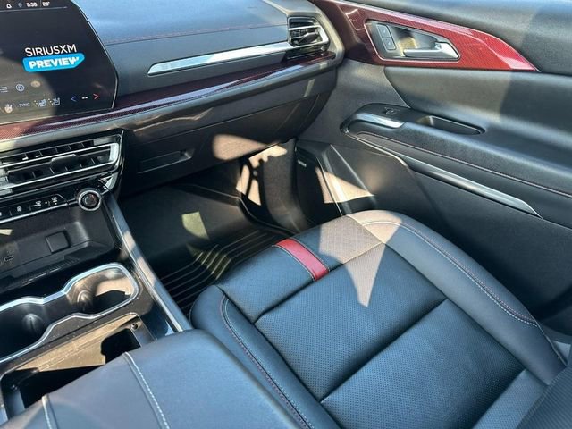 Certified 2024 Chevrolet Traverse RS image 18