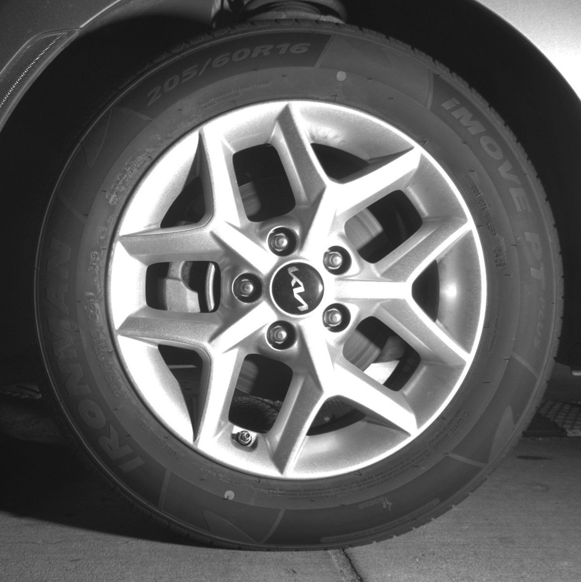 Used 2025 Kia Soul LX w/ LX Technology Package FWD image 19