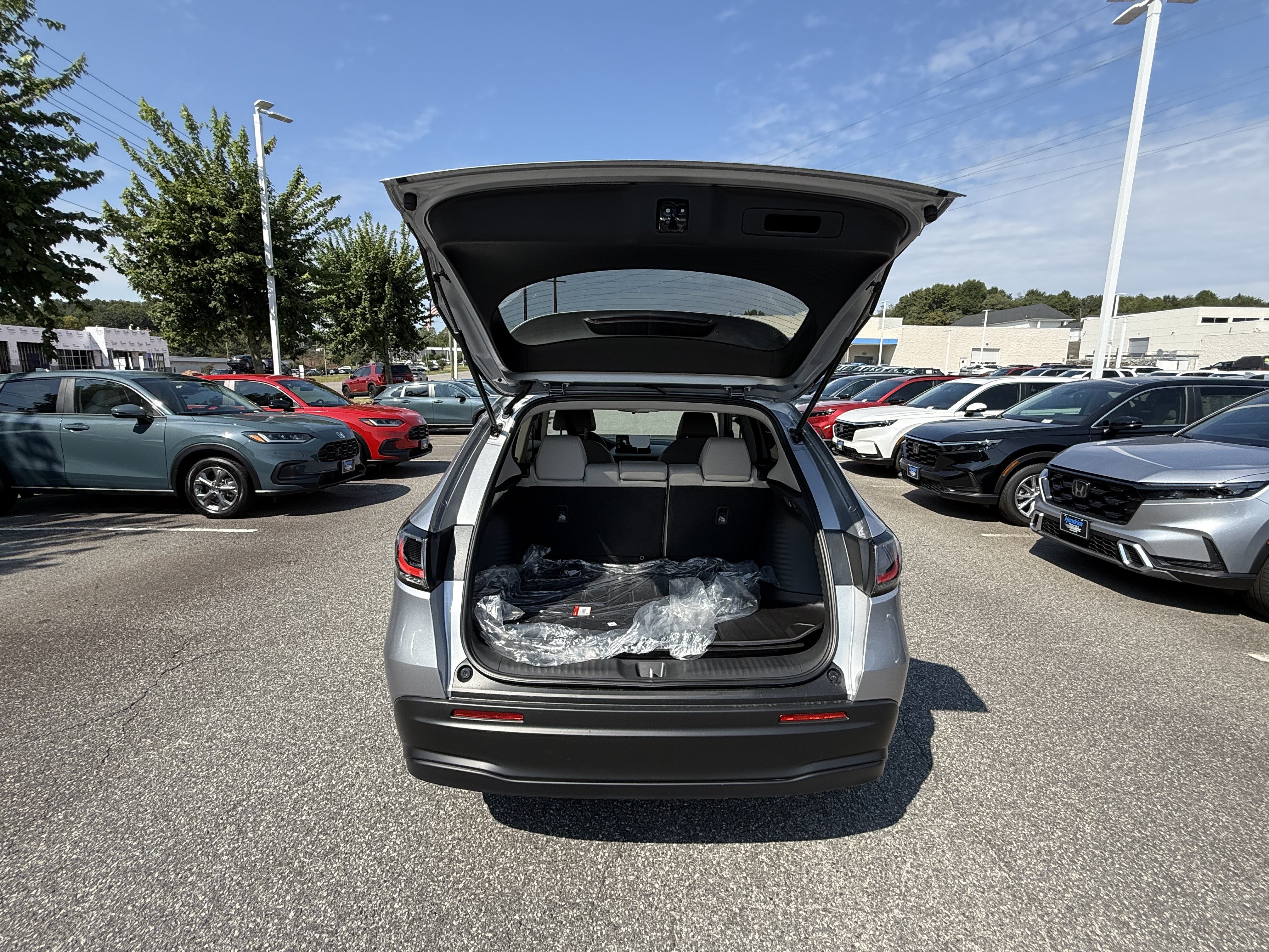 New 2027 Honda HR-V LX image 31