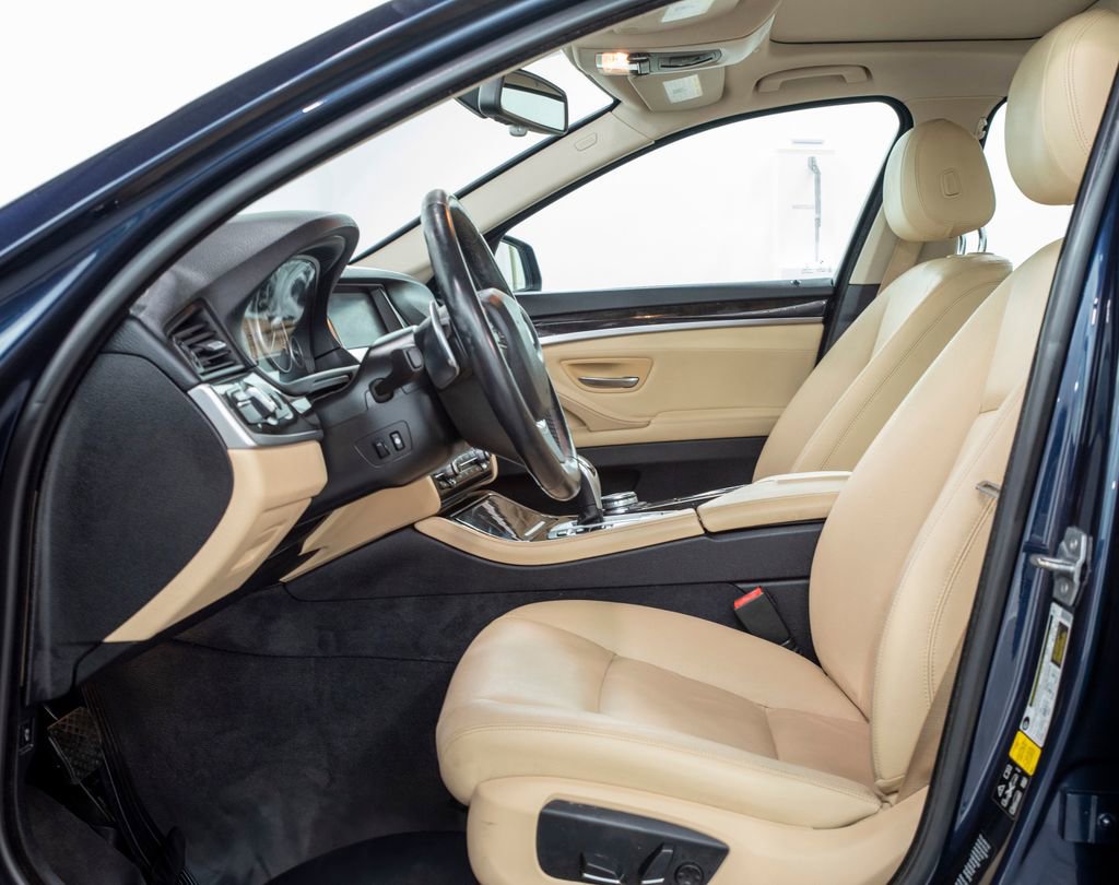 Used 2016 BMW 528i xDrive Sedan image 7