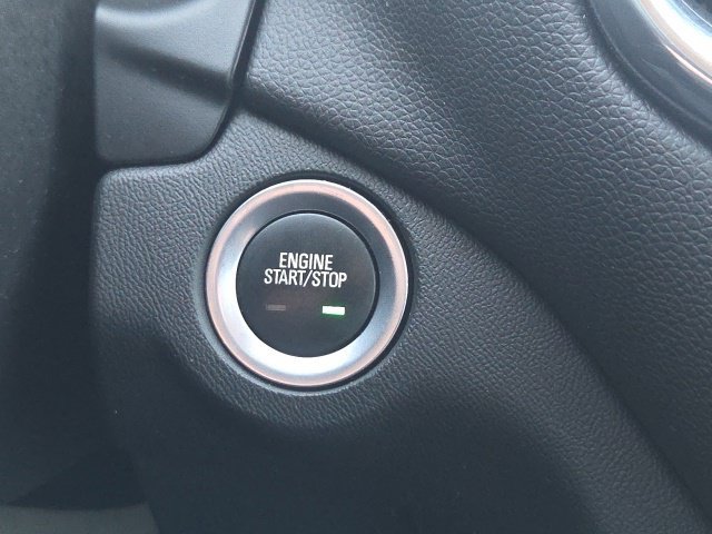 Used 2020 Chevrolet Equinox LT FWD image 45
