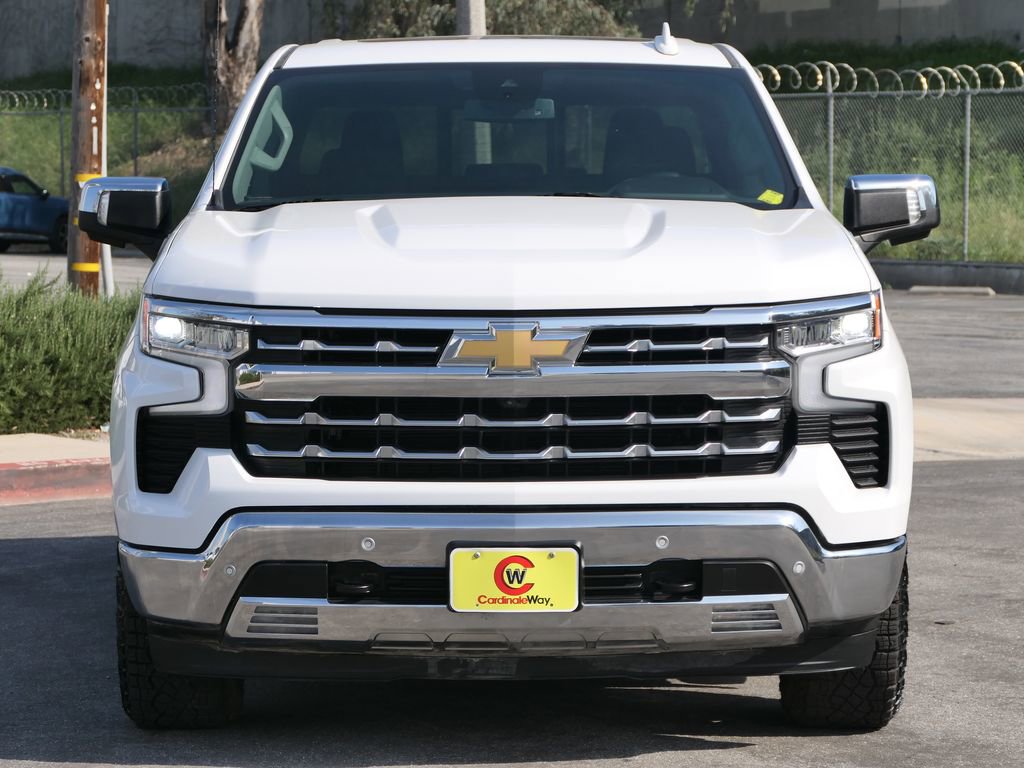 Used 2025 Chevrolet Silverado 1500 LTZ w/ Z71 Off-Road Package AWD/4WD image 9