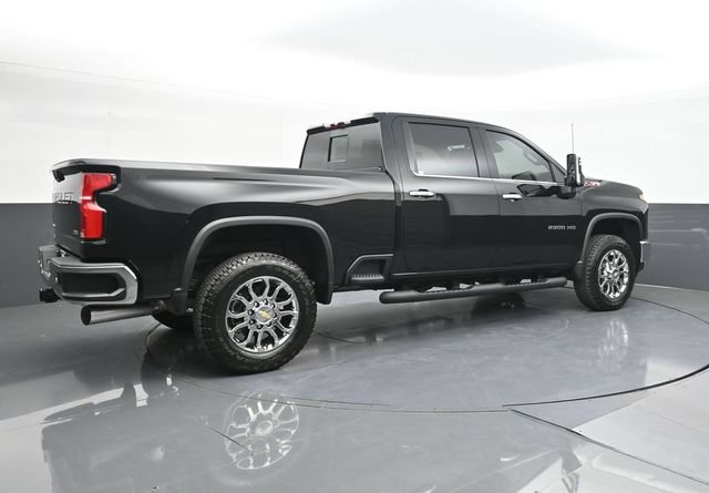 New 2026 Chevrolet Silverado 2500 LTZ w/ LTZ Convenience Package AWD/4WD image 11