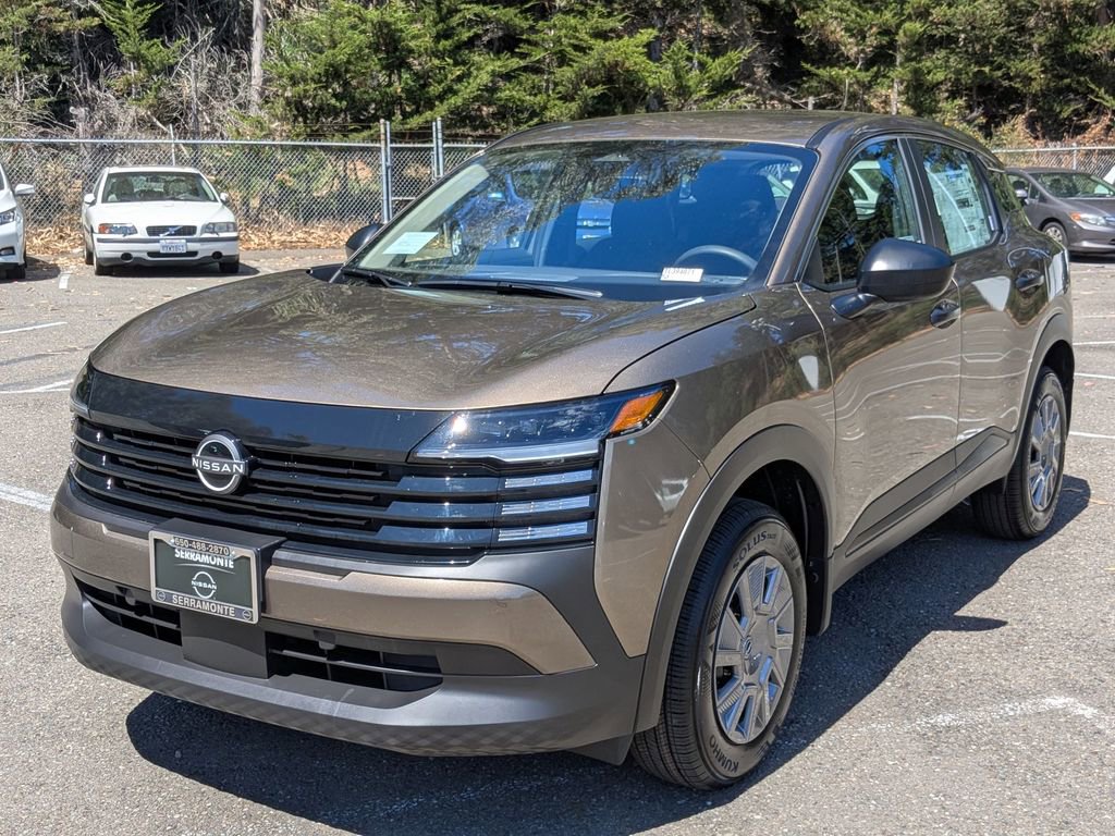 New 2026 Nissan Kicks S image 2