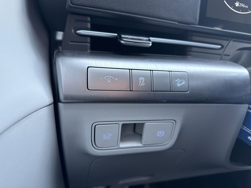 New 2026 Hyundai Kona Limited FWD image 34