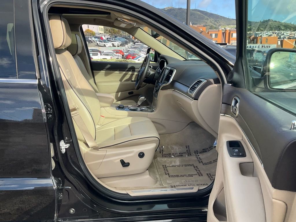 Used 2016 Jeep Grand Cherokee Overland image 57
