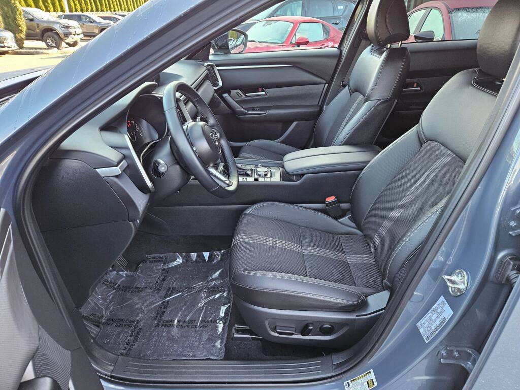 Certified 2025 MAZDA CX-50 2.5 Hybrid w/ Preferred Pkg image 13