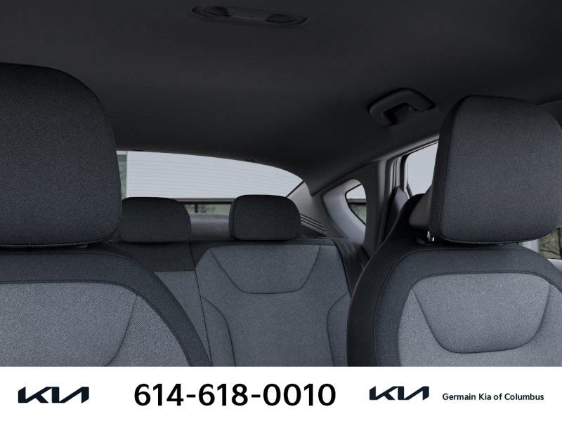 New 2025 Kia K4 LXS image 30