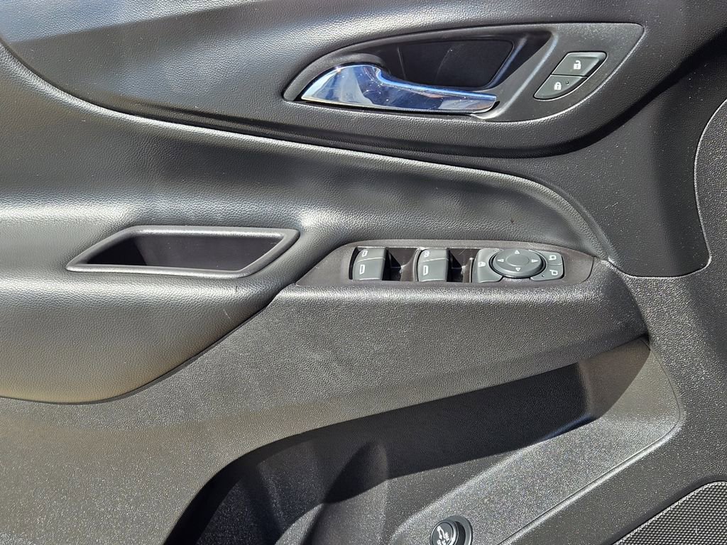 Used 2019 Chevrolet Equinox LT FWD image 28