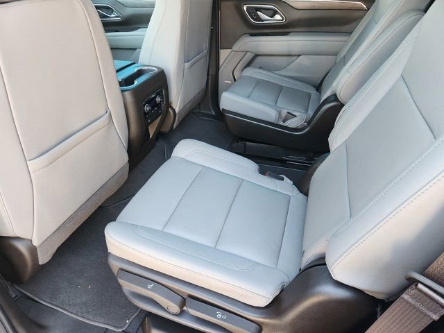 Used 2023 Chevrolet Tahoe Z71 w/ Luxury Package image 32