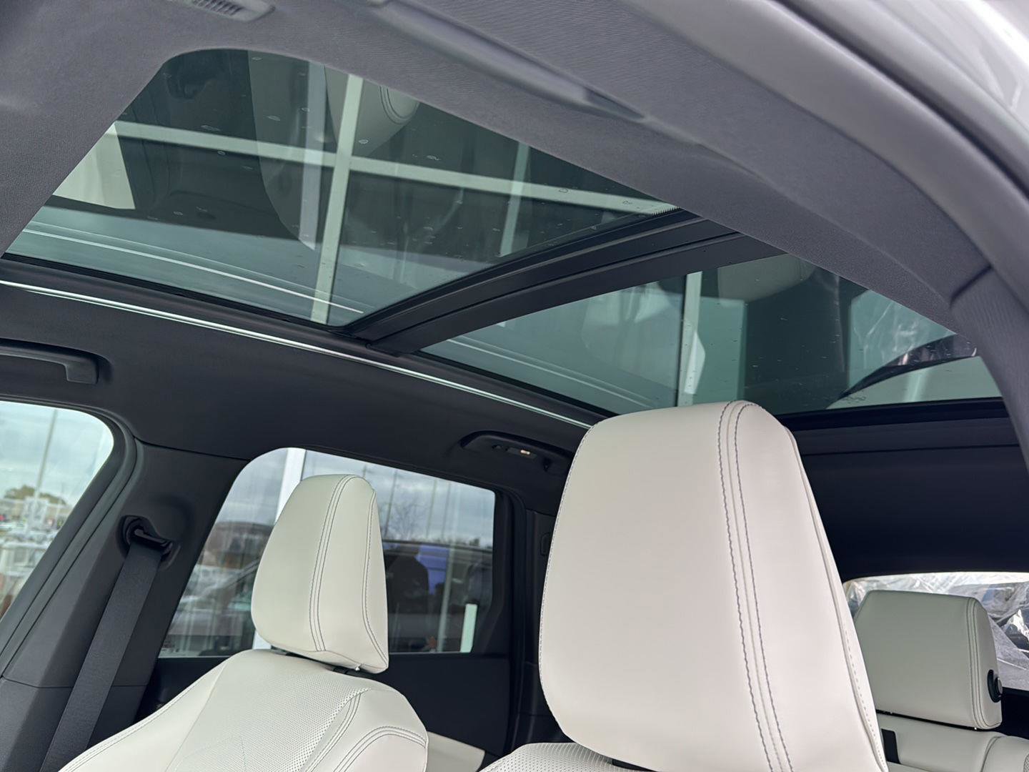 New 2026 BMW X1 xDrive28i w/ Technology Package image 27