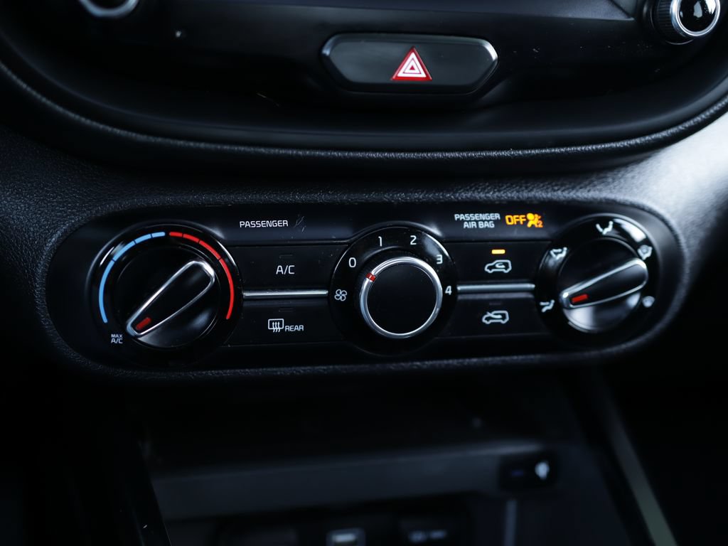 Used 2020 Kia Soul GT-Line w/ GT 2.0L Power Sunroof Package FWD image 15