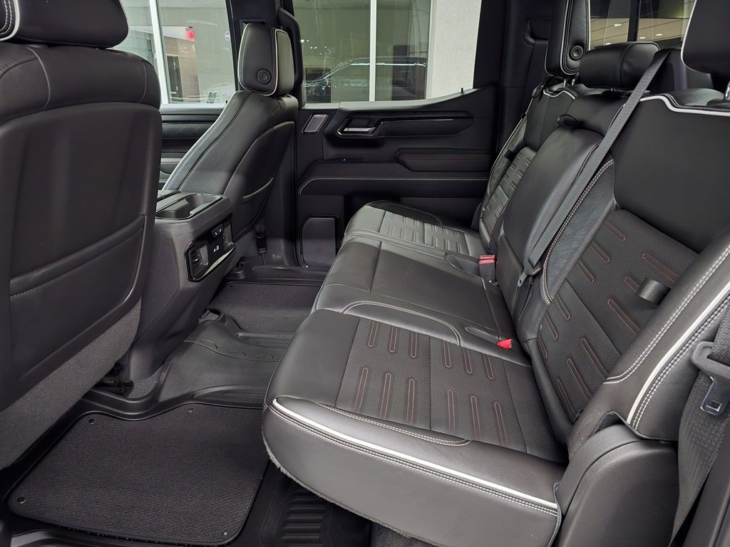 Used 2023 GMC Sierra 1500 AT4X image 36