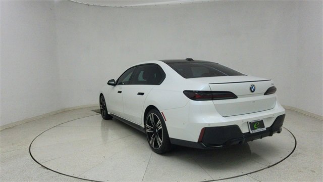 Used 2023 BMW 740i w/ Executive Package image 68