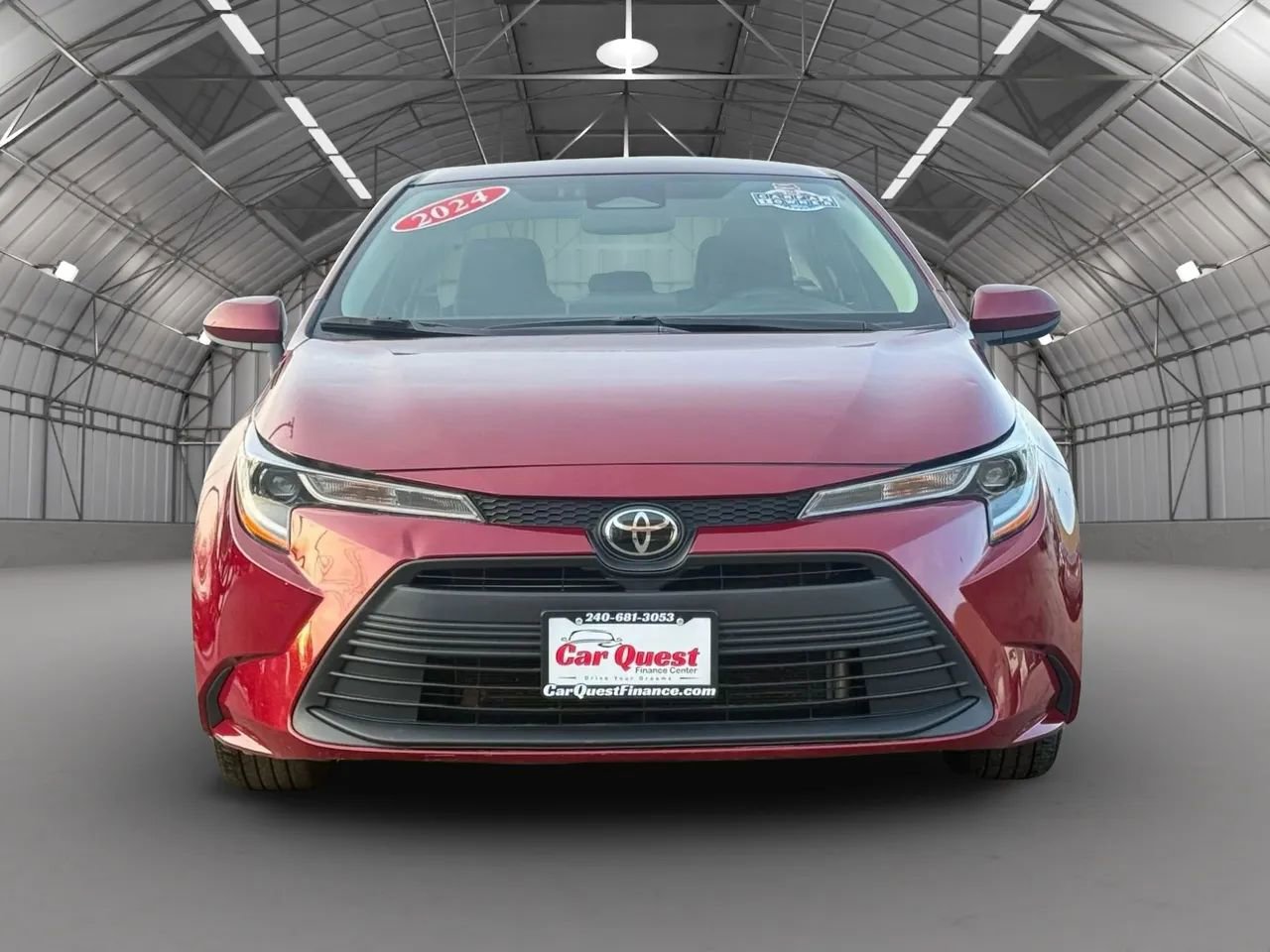 Used 2024 Toyota Corolla LE image 2