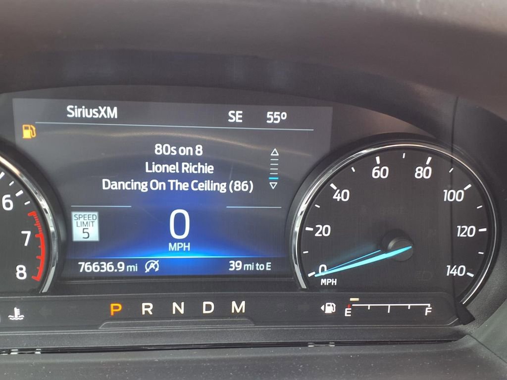 Used 2020 Ford Explorer XLT w/ Equipment Group 202A AWD/4WD image 21