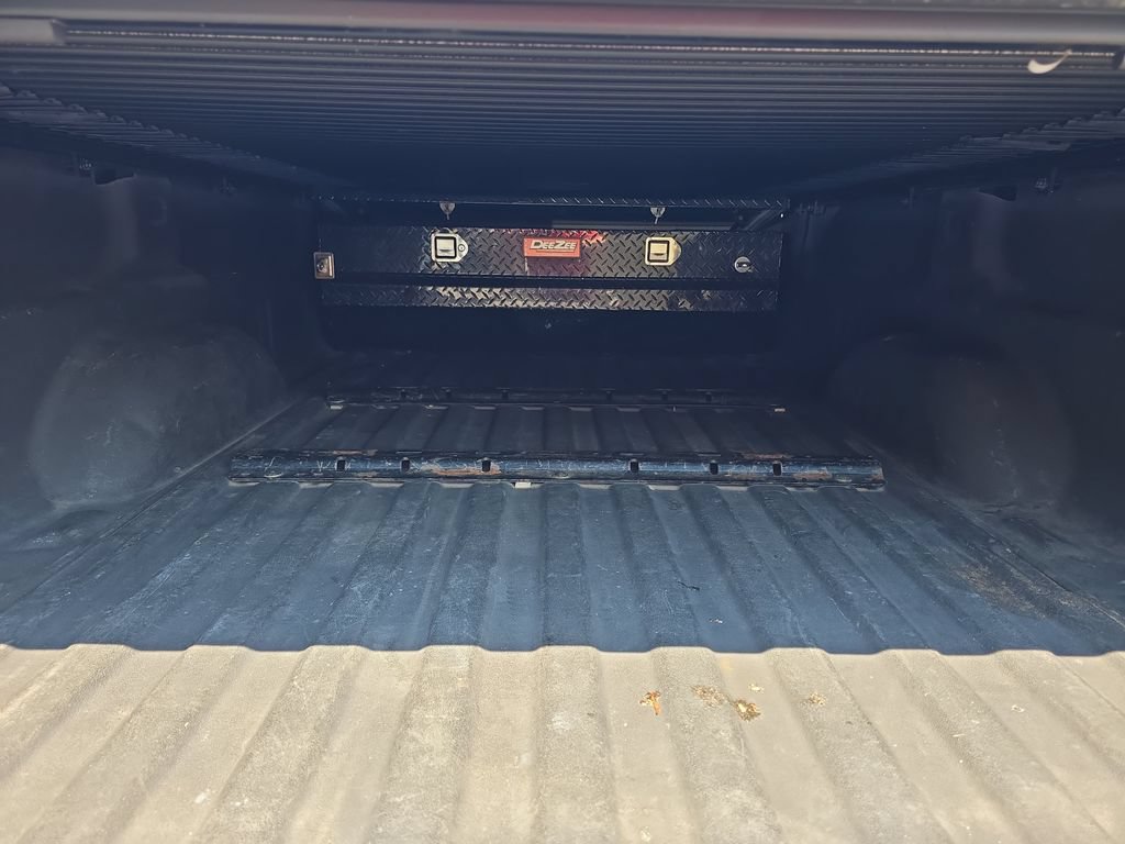 Used 2015 GMC Sierra 3500 Denali w/ Duramax Plus Package RWD image 13